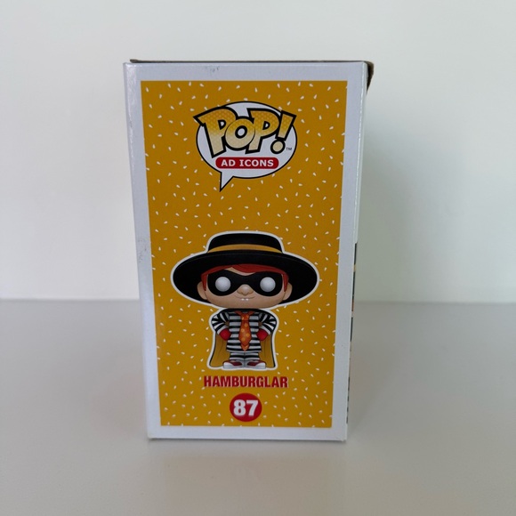 Funko Ad Icons Hamburglar Figure #87 - Picture 3 of 9